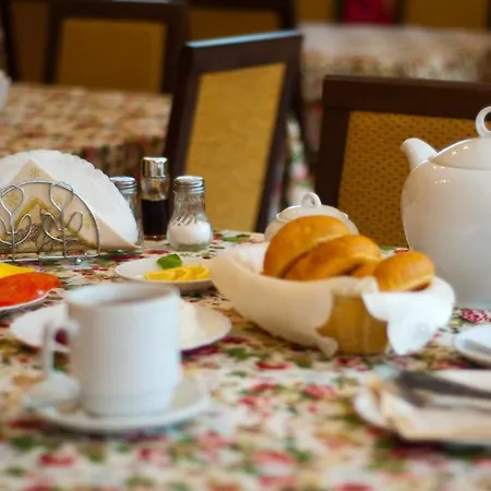 Toreja בית הארחה קרפאז'